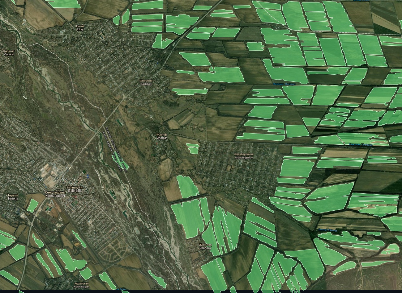 Soybean fields highlighted in green around Aldabergenov, Koksu District, Jetisu Region